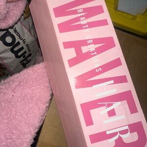 Beauty Creations Pink Hair Waver